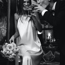 Choisir sa robe de mariée en fonction de sa morphologie 🤩1• Robe DE BAL 🌹Parfaite pour les silhouettes en X. Celle-ci vous donnera de la prestance et saura sublimer vos courbes2• Robe SIRÈNE 💗Idéale également pour les formes en X, celle ci marquera vos hanches et affinera votre taille.3• Robe FOURREAU 🤍Parfaite pour les morphologies en H et en X. Celle-ci épousera vos courbes tout en restant assez fluide. Ni moulante, ni trop ample, elle saura donner un côté simple mais élégant à votre silhouette.4• robe PRINCESSE 🩰Celle ci est adaptée à toutes les morphologies sauf celle en O. Pour les mariées enceintes, cette robe permettra de mettre en valeur votre petit ventre tout en restant à l’aise pour vivre pleinement votre mariage.5• Enfin, la robe EMPIRE 🌸Idéale pour toutes les morphologies#wedding #mariage #dress #robedemariee #weddingdress #robe #mariee #mariage2023