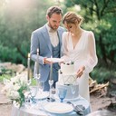 Conseils pour l'achat de votre robe de Mariée 🤩1 • Budget ✨"Tout le monde a un budget" : Tenez-vous en au vôtre et restez concentrée, cela vous aidera à orienter votre recherche.2•Lieu et environnement 🤍Affinez votre recherche en éliminant les robes qui ne conviendront pas à votre lieu et/ou à l'environnement/aux conditions météorologiques. Par exemple, si vous vous mariez dans un jardin en juillet, n'essayez pas de robes avec des manches longues ajustées et des traînes énormes, car elles ne seront pas très pratiques !3•Fit & Feel 💫La plupart des mariées regardent d'abord sur Pinterest/Instagram pour trouver l'inspiration. Vous devriez d'abord regarder dans votre garde robe. Pensez aux robes pour lesquelles vous vous sentez bien et tournez vous vers le même style pour le choix de votre robe de mariée. Vous aimez probablement ces incontournables de votre garde-robe parce qu'ils vous vont et vous flattent mieux#wedding #mariage #dress #robedemariee #weddingdress #robe #mariee #mariage2023