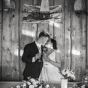 Thèmes de mariage tendance pour 2022 - 2023 🤩1 Nature et grand air • ✨Attendez-vous à voir beaucoup de mariages en plein air. Les thèmes de mariage qui fonctionnent parfaitement pour un mariage en plein air incluent les mariages bohèmes, chic, jardins, tropicaux et champêtres.2• Rassemblements détendus et intimes🤍Les couples ne chercheront pour certains pas plus loin que leur arrière-cour pour trouver un lieu de mariage parfait . C'est une façon de créer un mariage en plein air intime et détendu qui a plus de sens pour tout le monde3• Micro-mariages 💫Que ce soit en raison de contraintes budgétaires ou de problèmes de coronavirus, de nombreux couples envisagent des micro-mariages de 20 invités ou moins.4•Minimaliste ❤️Après la période que nous avons vécue, personne ne reprocherait à un couple de vouloir organiser son mariage avec des choses simples. (Cela s'harmonise également parfaitement avec le thème écologique.)#wedding #mariage #dress #robedemariee #weddingdress #robe #mariee #mariage2023